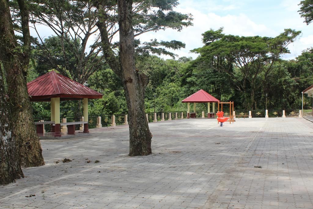 Liwagu Lodge Ranau Exterior foto